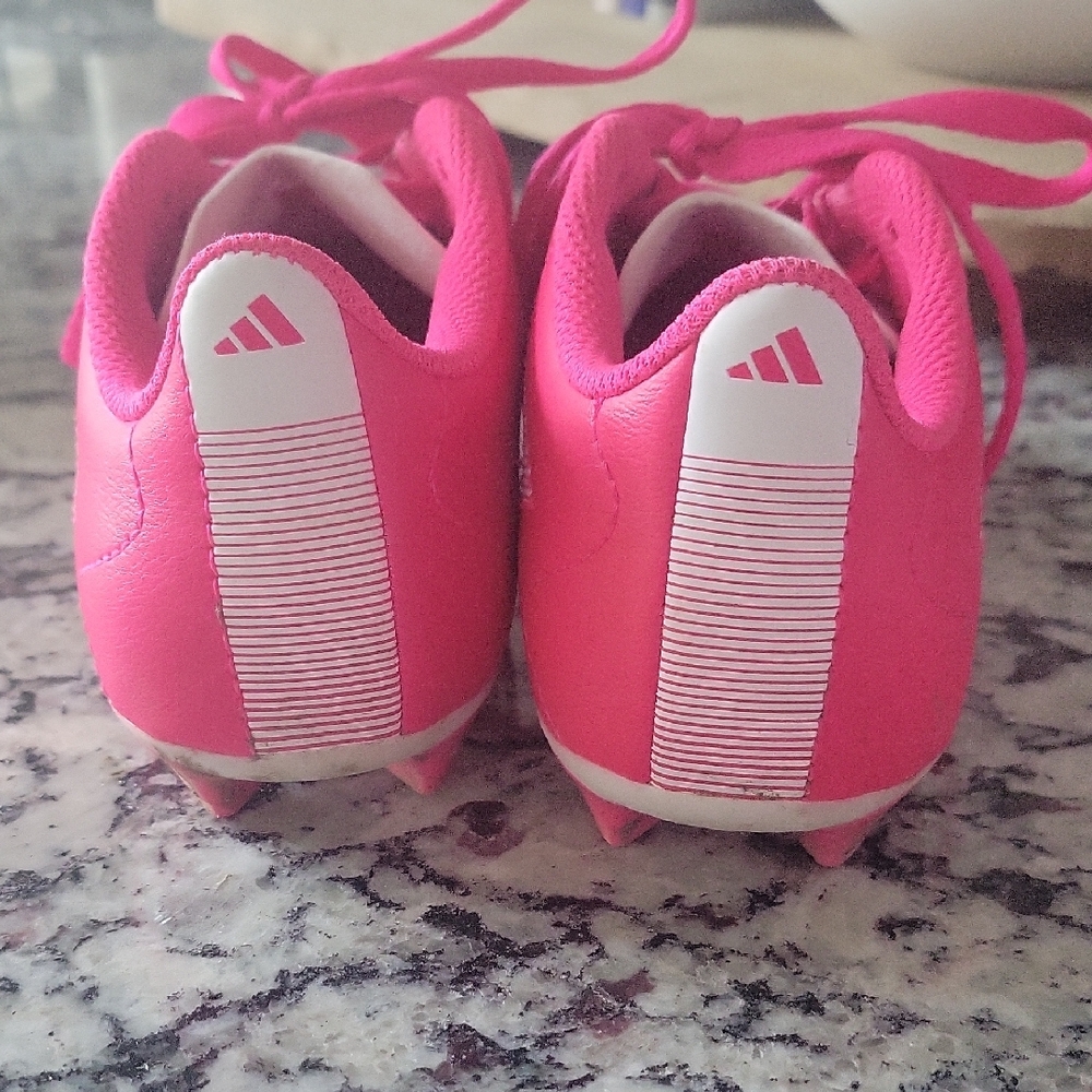 Adidas Kids Hot Pink Cleats - Picture 5 of 6